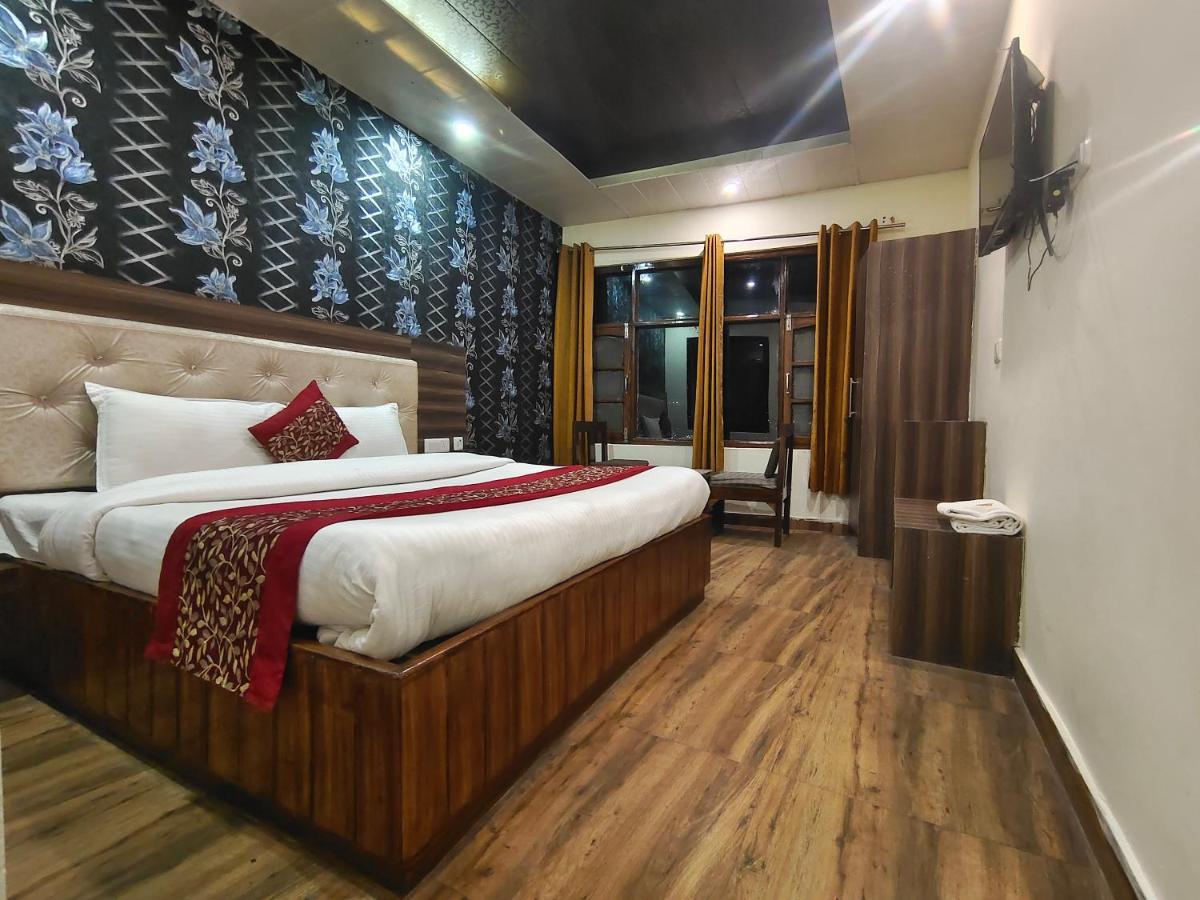 Mountain Zest-Simla Royale Near Mall Road-Free Pickup From Railway Station Simla Extérieur photo