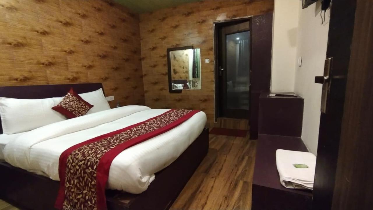 Mountain Zest-Simla Royale Near Mall Road-Free Pickup From Railway Station Simla Extérieur photo